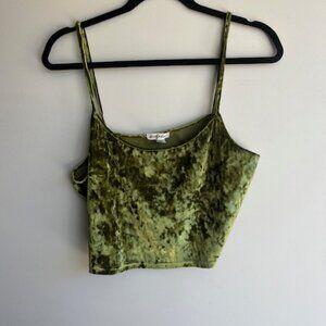 Derek Heart Olive Green Velvet Crop in XL